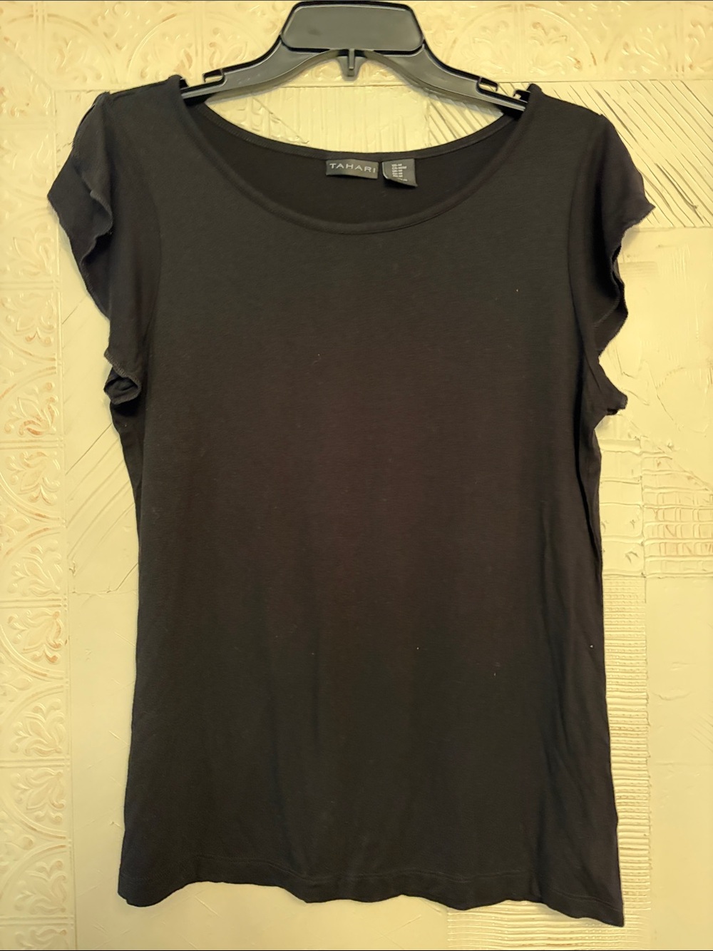 Tahari Black Short-Sleeve Women's Top, size M
